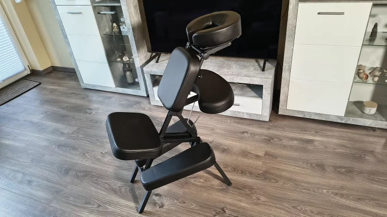 Die stillen Begleiter meiner Arbeit – die Arbeitsmittel und Ausstattung meiner mobilen Massagen Massagestuhl für die mobilen Massagen